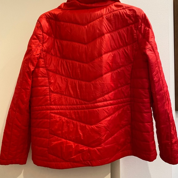 Guess Lightweight Jacket XL - Picture 3 of 3